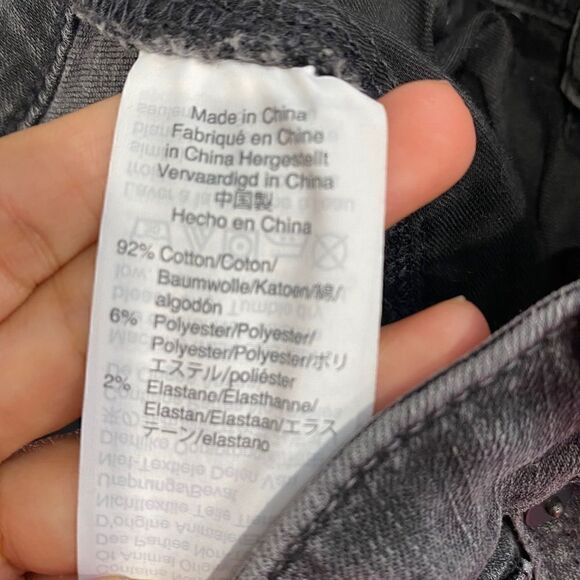 Madewell Curvy High-Rise Skinny Jeans in Black Sea - Picture 11 of 14